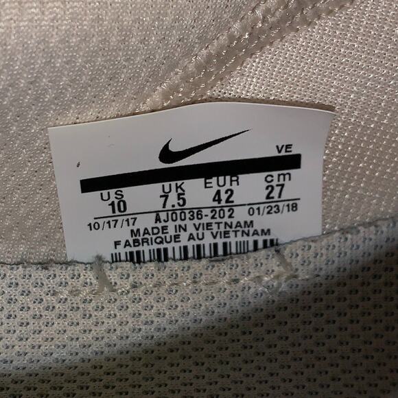 Nike Womens Tennis Shoes Sneakers Zoom All Out Running Athletic Beige Gold 10 - Picture 11 of 12